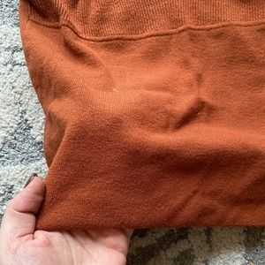 Knit Tank Top Rust color